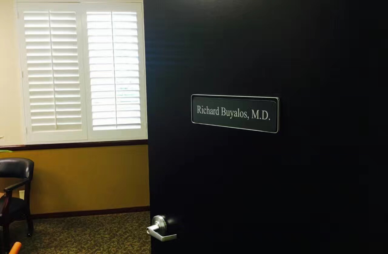 美國(guó)試管嬰兒醫(yī)院FSAC生殖中心：加州大齡試管嬰兒成功幾率高8